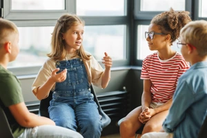 Focus groups with deaf and hard of hearing children